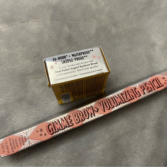 New! Benefit powmade brow pomade gimme brow pencil warm-black brown 27624 - Picture 3 of 9
